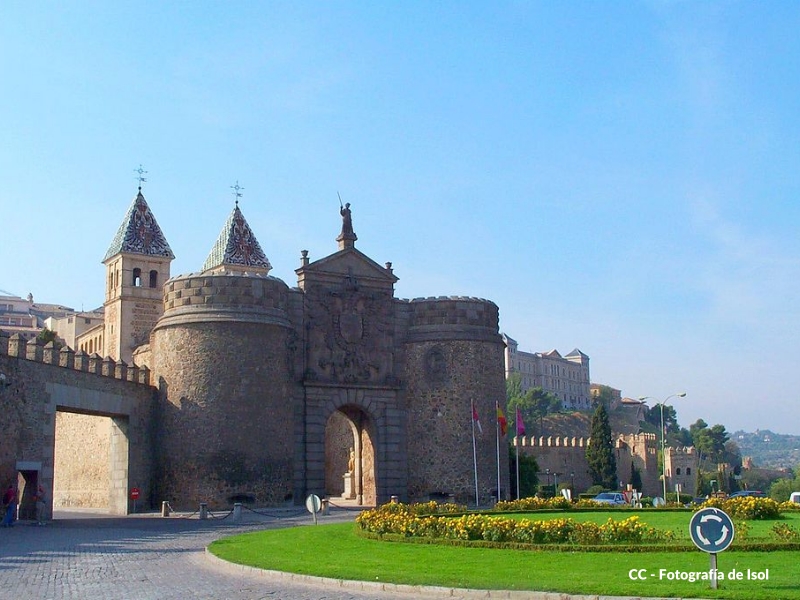 Puerta de Bisagra Toledo